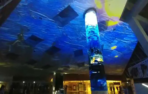 韓國首爾P2.5圓柱柔性LED顯示屏-創意顯示-918博天堂